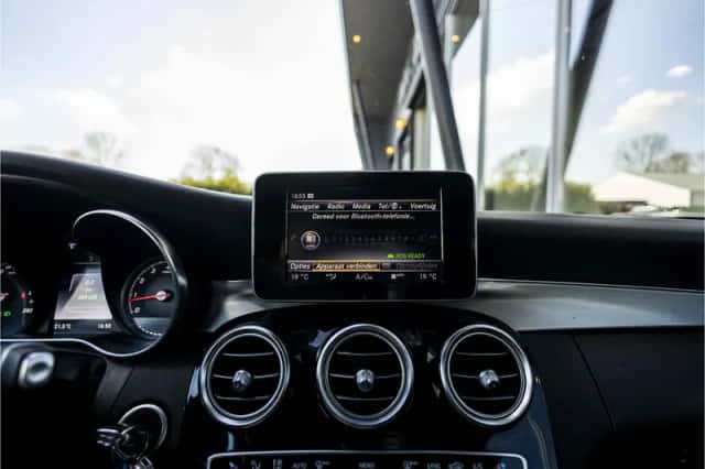Mercedes-Benz C-Klasse (2017) thumbnail 74