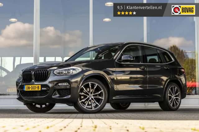BMW X3 (2019) thumbnail 2