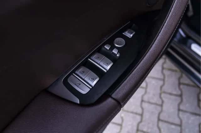 BMW X3 (2019) thumbnail 24