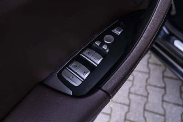 BMW X3 (2019) thumbnail 66