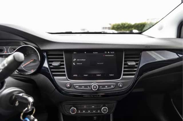 Opel Crossland X (2019) thumbnail 24
