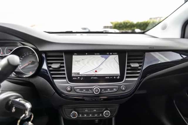 Opel Crossland X (2019) thumbnail 25