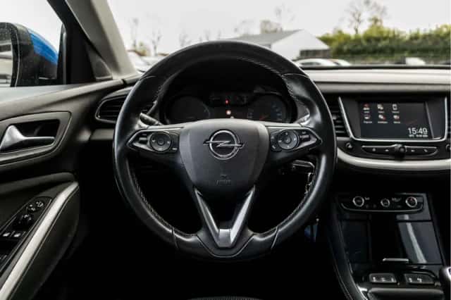 Opel Grandland X (2018) thumbnail 46