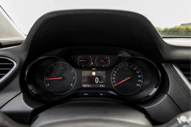 Opel Grandland X (2018) thumbnail 47