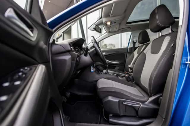 Opel Grandland X (2018) thumbnail 48