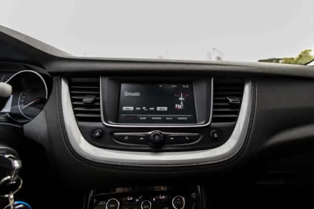 Opel Grandland X (2018) thumbnail 67