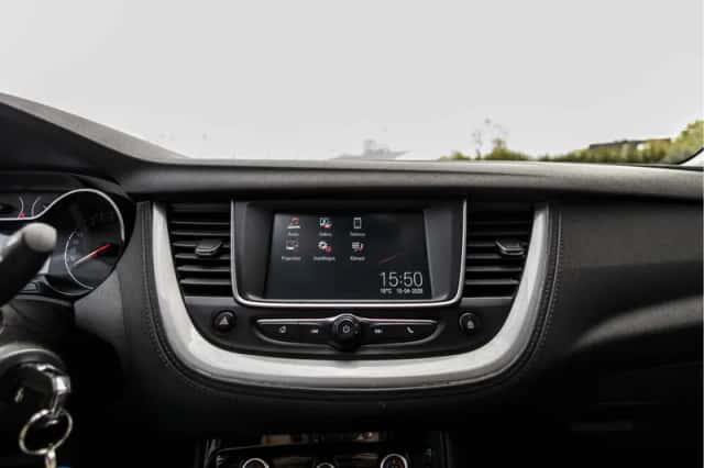 Opel Grandland X (2018) thumbnail 68
