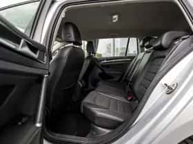 Volkswagen Golf (2015) thumbnail 11
