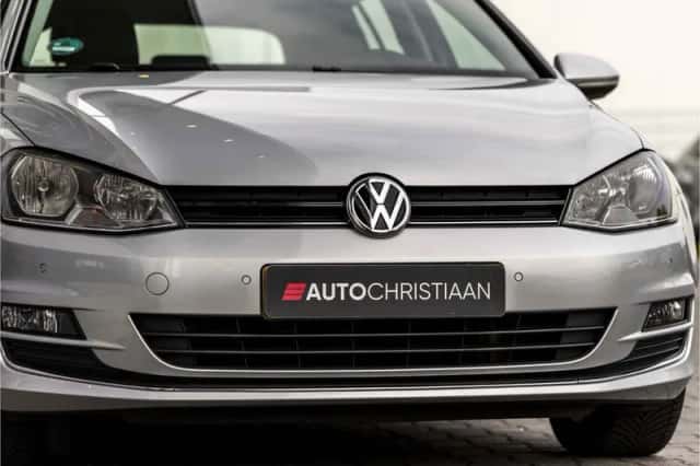 Volkswagen Golf (2015) thumbnail 18