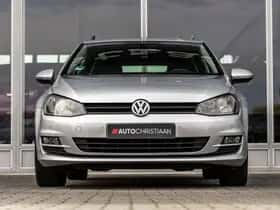 Volkswagen Golf (2015) thumbnail 4
