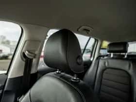 Volkswagen Golf (2015) thumbnail 49