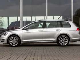 Volkswagen Golf (2015) thumbnail 6