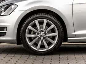 Volkswagen Golf (2015) thumbnail 56