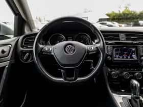 Volkswagen Golf (2015) thumbnail 8