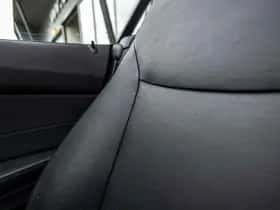 BMW Z4 (2011) thumbnail 46