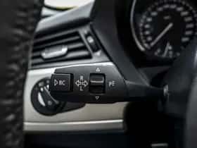 BMW Z4 (2011) thumbnail 66
