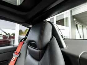 Mercedes-Benz SLC-Klasse (2016) thumbnail 12