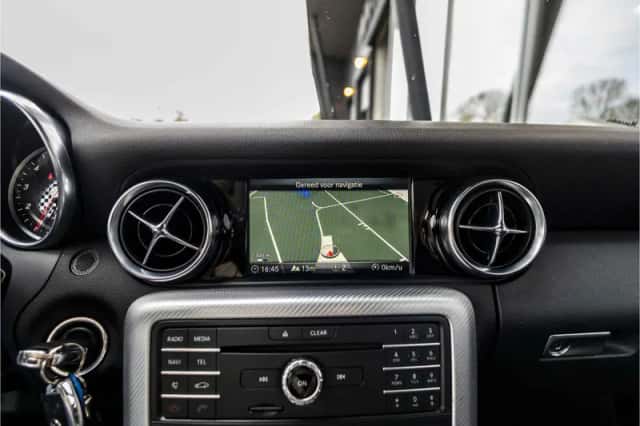 Mercedes-Benz SLC-Klasse (2016) thumbnail 67