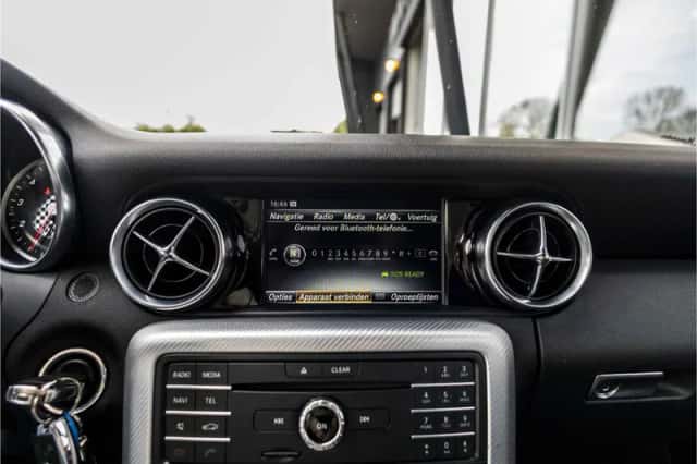 Mercedes-Benz SLC-Klasse (2016) thumbnail 68
