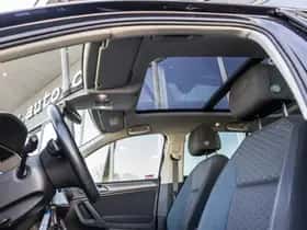 Volkswagen Tiguan (2019) thumbnail 14