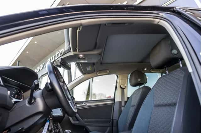 Volkswagen Tiguan (2019) thumbnail 15