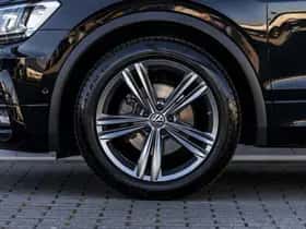 Volkswagen Tiguan (2019) thumbnail 22