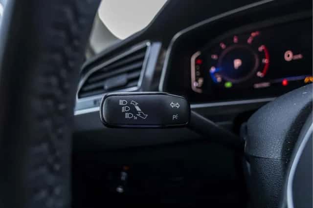 Volkswagen Tiguan (2019) thumbnail 37