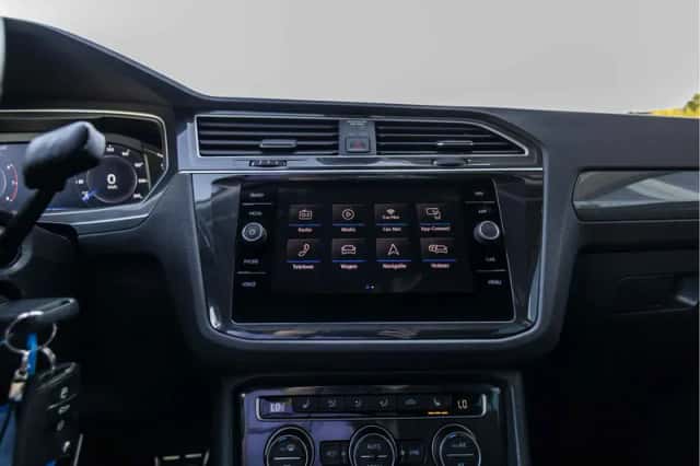 Volkswagen Tiguan (2019) thumbnail 70