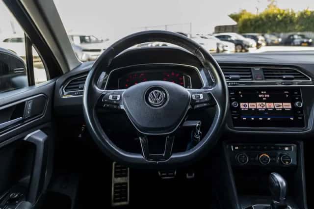 Volkswagen Tiguan (2019) thumbnail 8