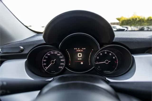 Fiat 500X (2021) thumbnail 9