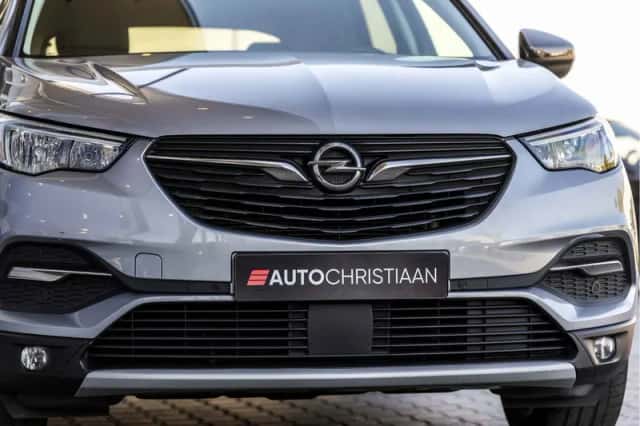 Opel Grandland X (2019) thumbnail 17
