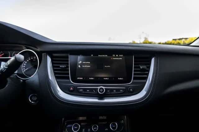 Opel Grandland X (2019) thumbnail 29