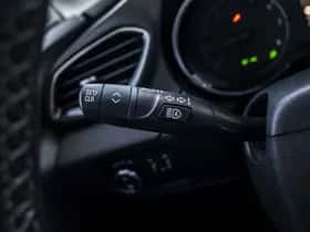 Opel Grandland X (2019) thumbnail 35