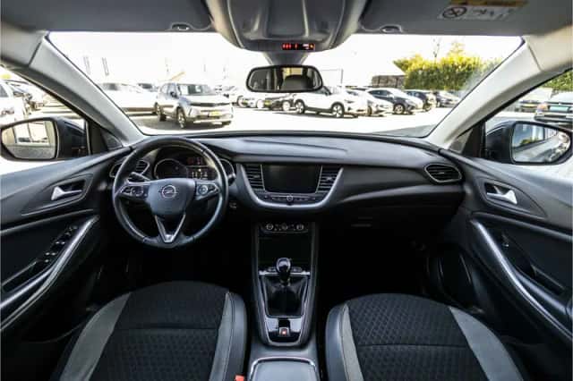 Opel Grandland X (2019) thumbnail 46