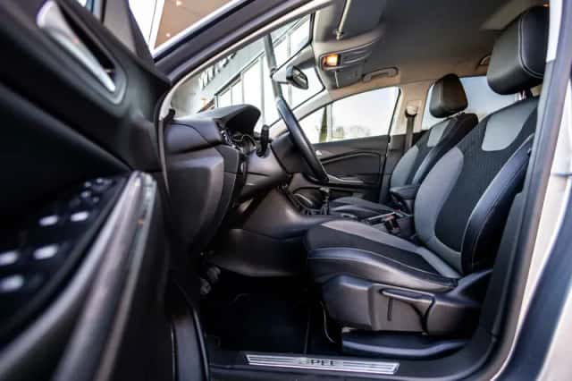 Opel Grandland X (2019) thumbnail 49