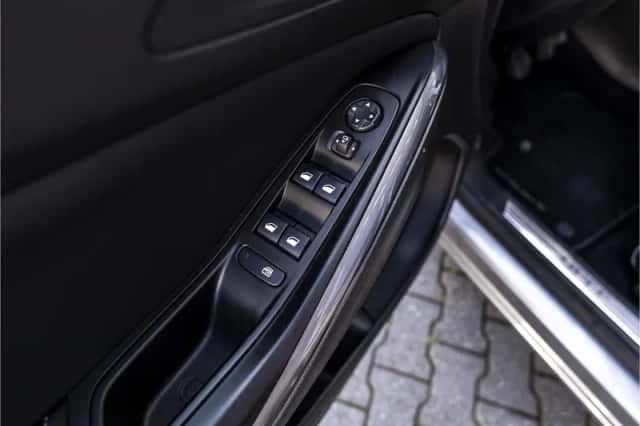 Opel Grandland X (2019) thumbnail 61