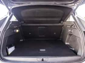 Opel Grandland X (2019) thumbnail 76