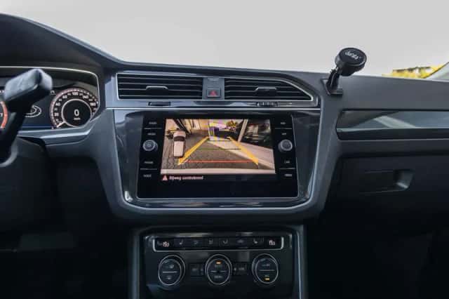 Volkswagen Tiguan (2018) thumbnail 26