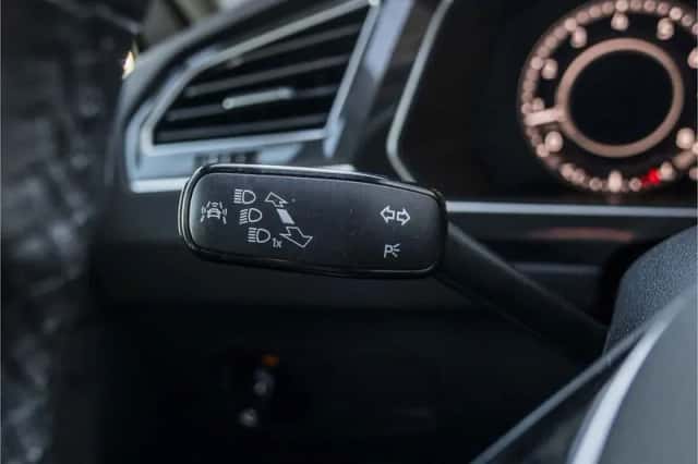Volkswagen Tiguan (2018) thumbnail 37