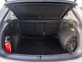 Volkswagen Tiguan (2018) thumbnail 41