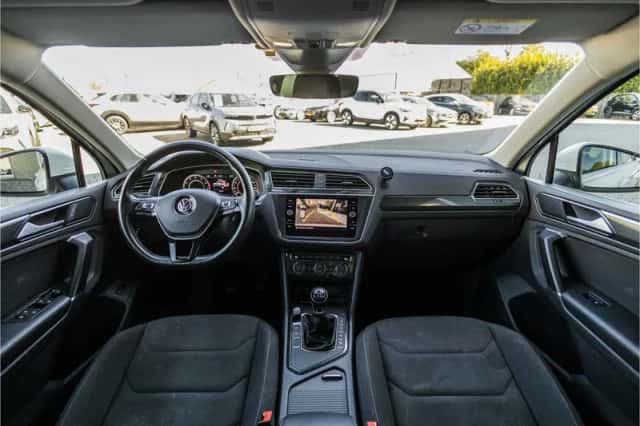 Volkswagen Tiguan (2018) thumbnail 48