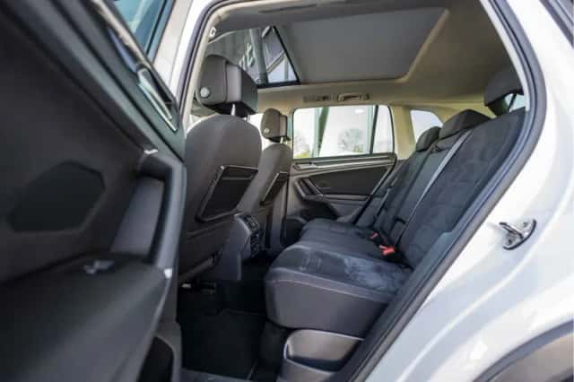 Volkswagen Tiguan (2018) thumbnail 52