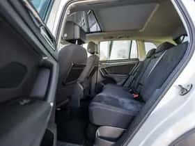 Volkswagen Tiguan (2018) thumbnail 52