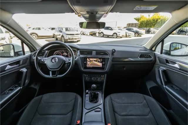 Volkswagen Tiguan (2018) thumbnail 7