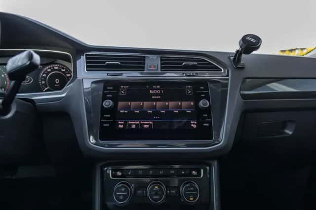 Volkswagen Tiguan (2018) thumbnail 68