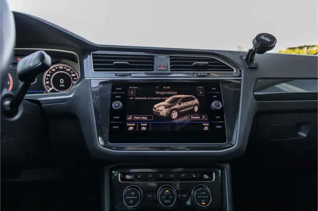 Volkswagen Tiguan (2018) thumbnail 72