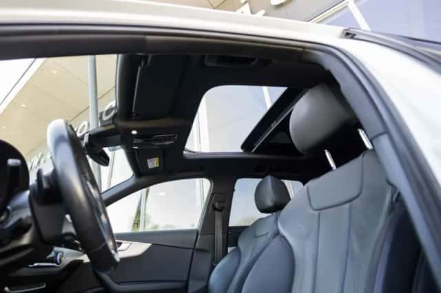 Audi A4 (2021) thumbnail 14