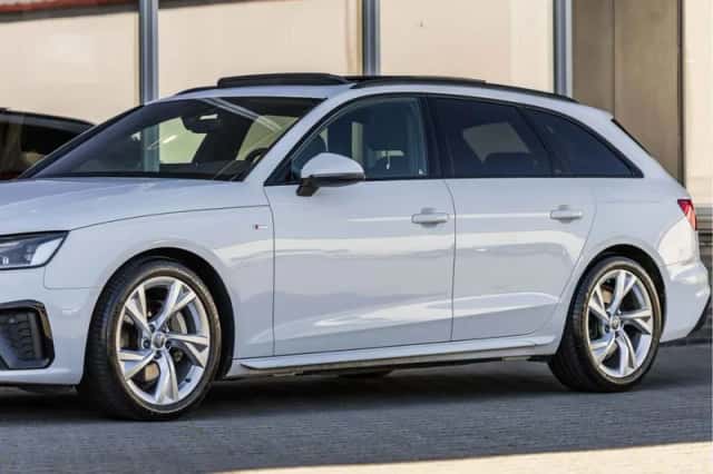 Audi A4 (2021) thumbnail 17