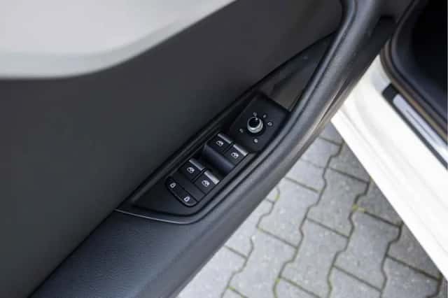 Audi A4 (2021) thumbnail 24