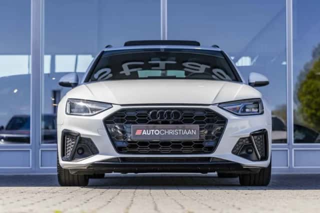 Audi A4 (2021) thumbnail 4